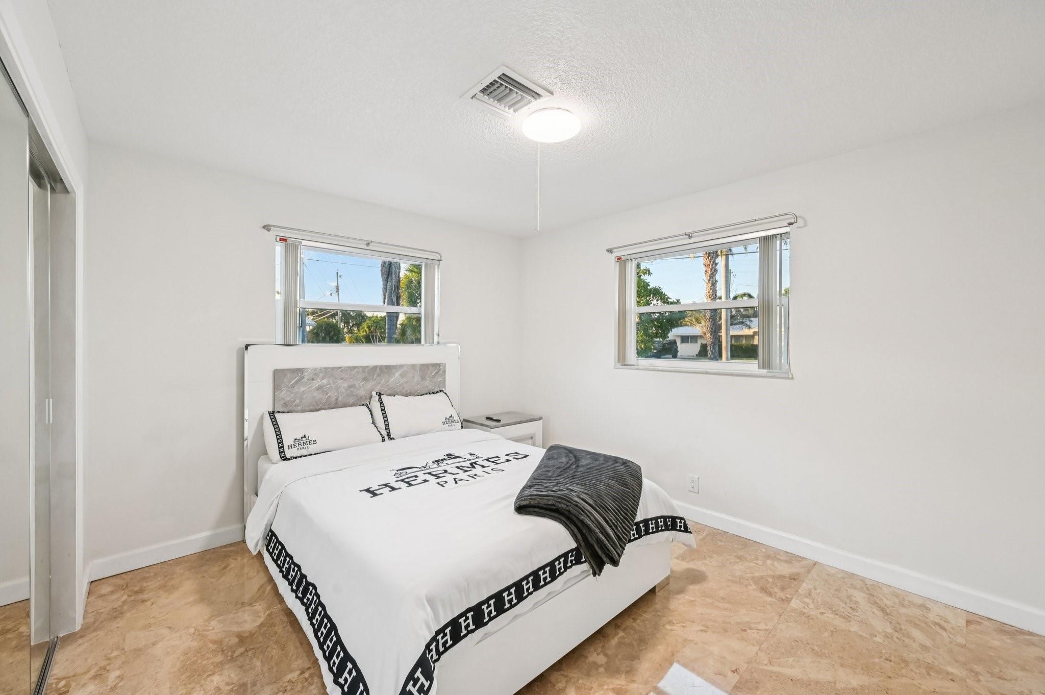 CYPRESS ISLES ESTATES - Residential