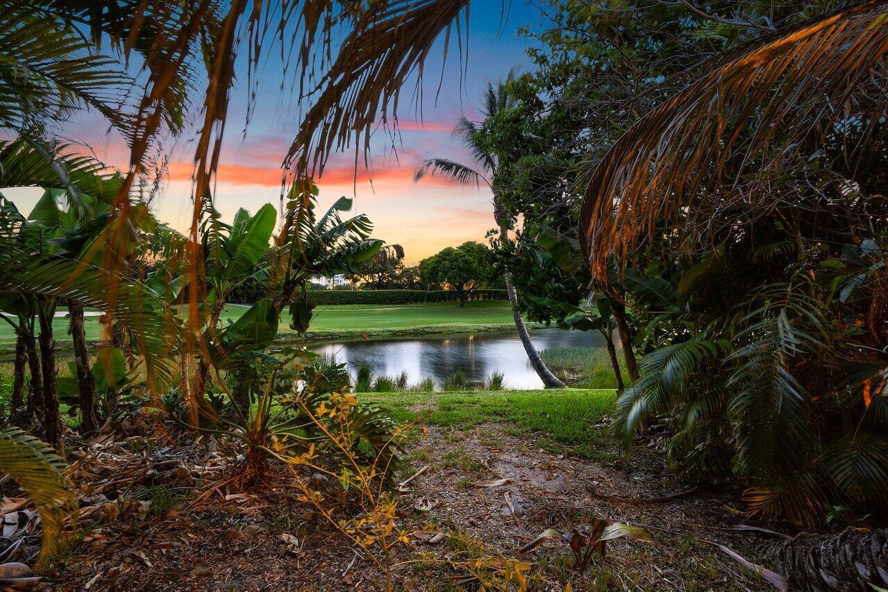 ADDISON ESTATES - Residential