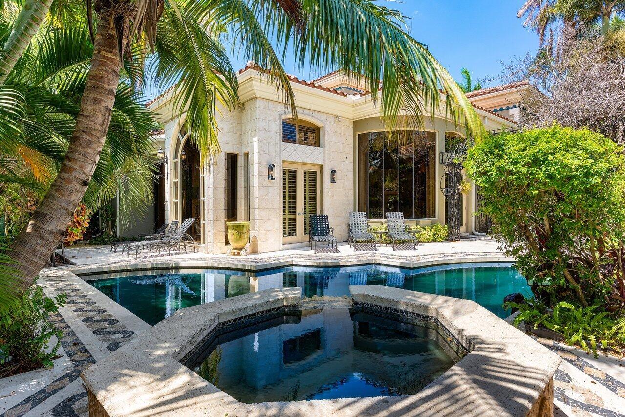 ADDISON ESTATES - Residential