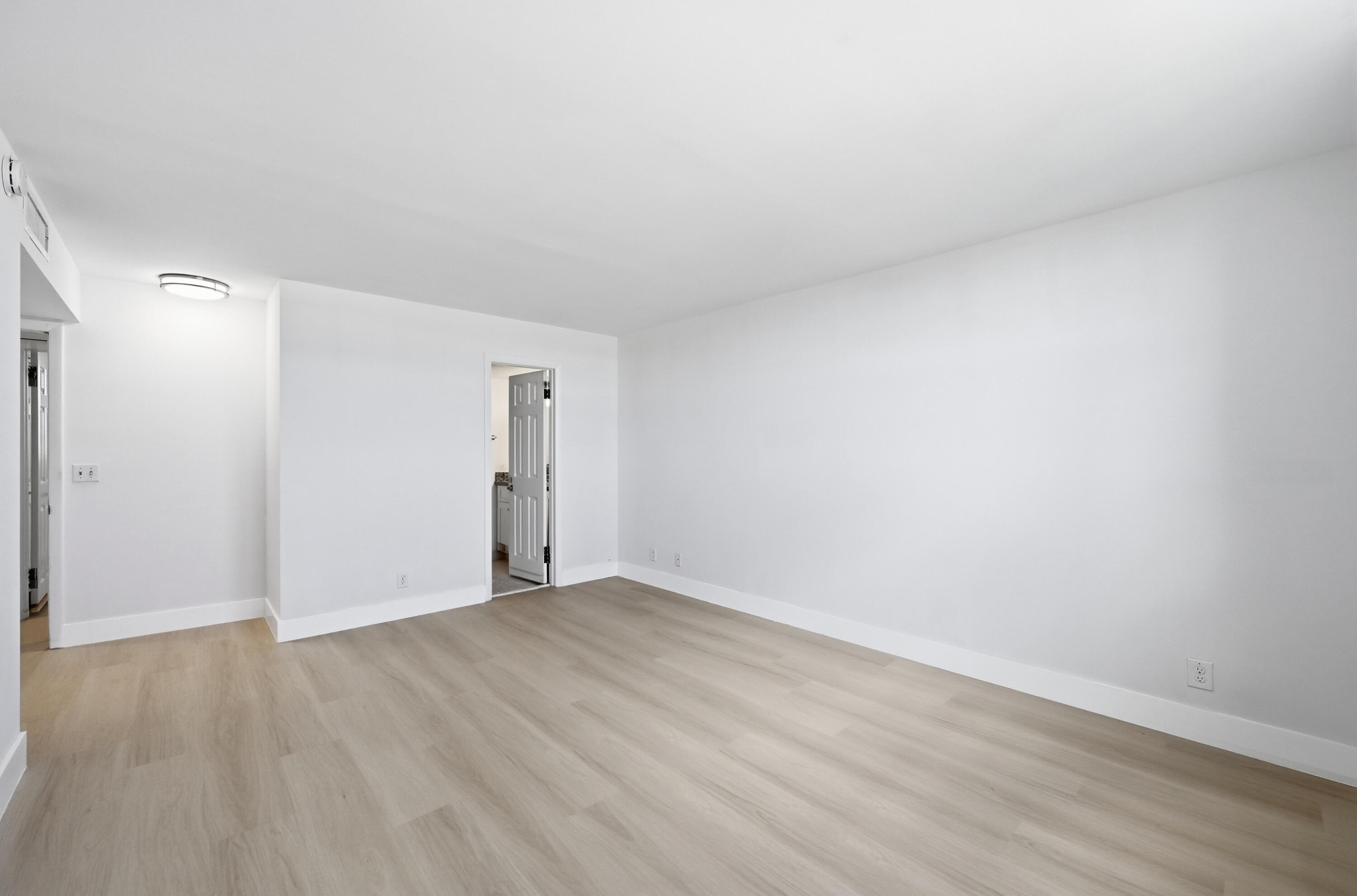 BOCA TEECA CONDO 3 - Residential