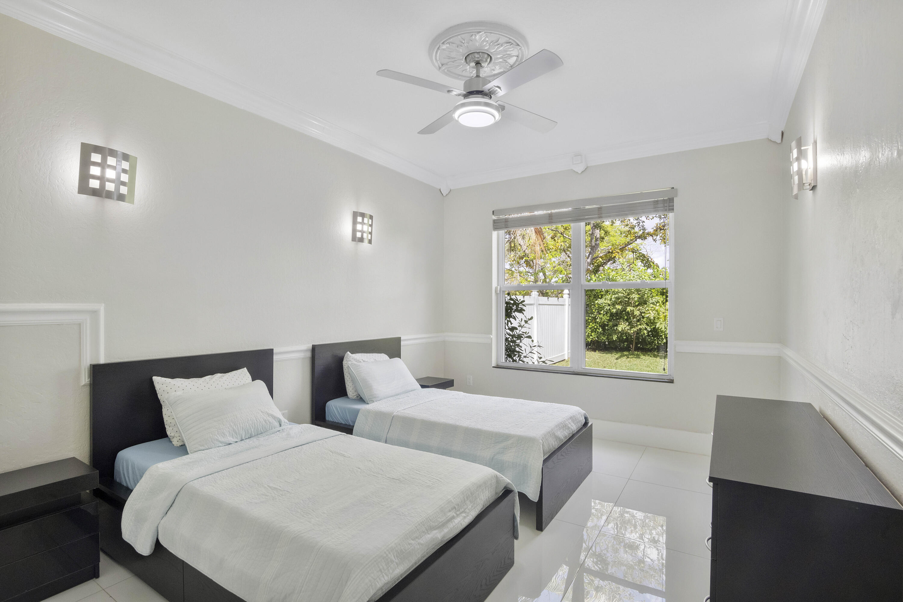 LAKEVIEW DRIVE SUBDIVISION - Residential