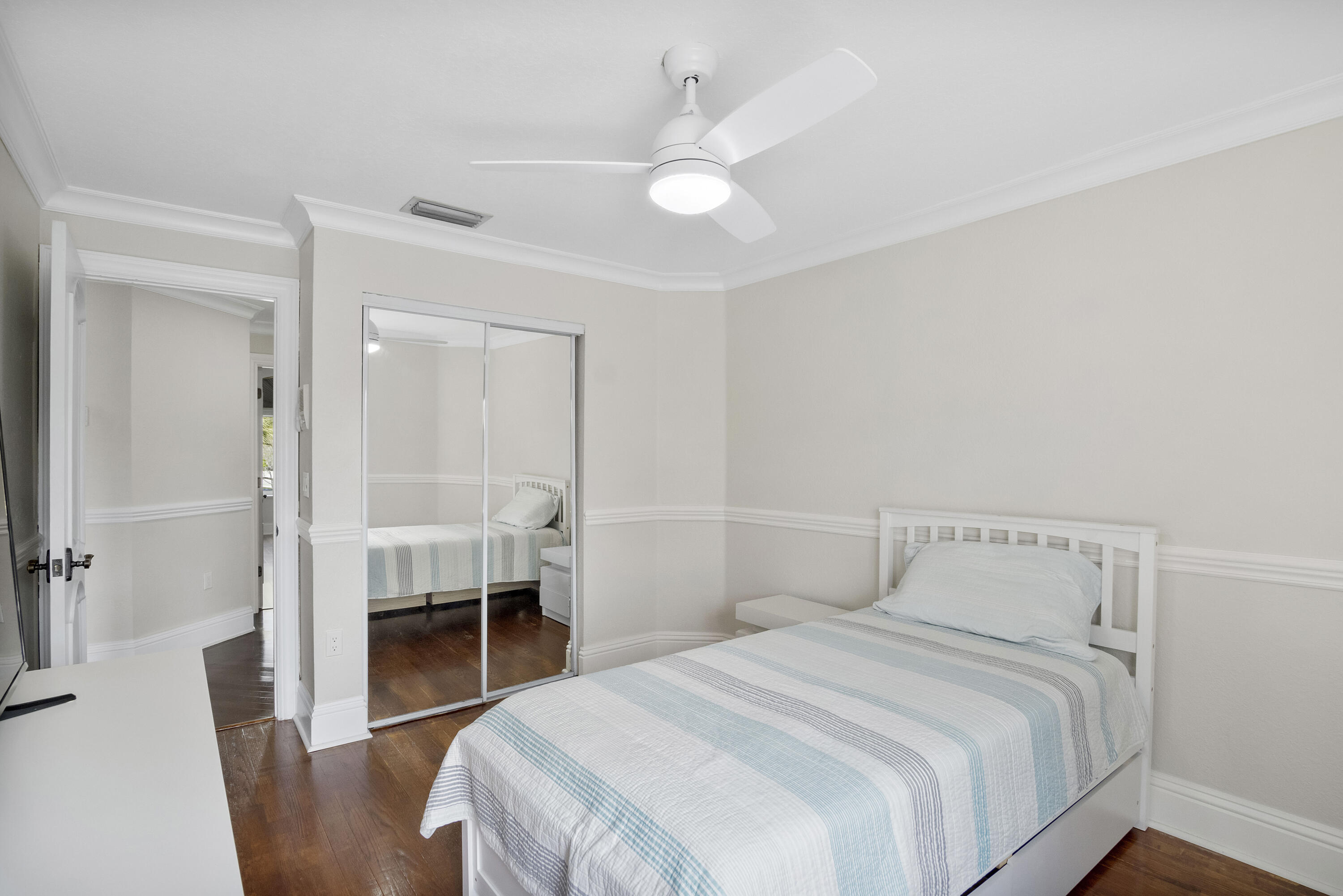 LAKEVIEW DRIVE SUBDIVISION - Residential