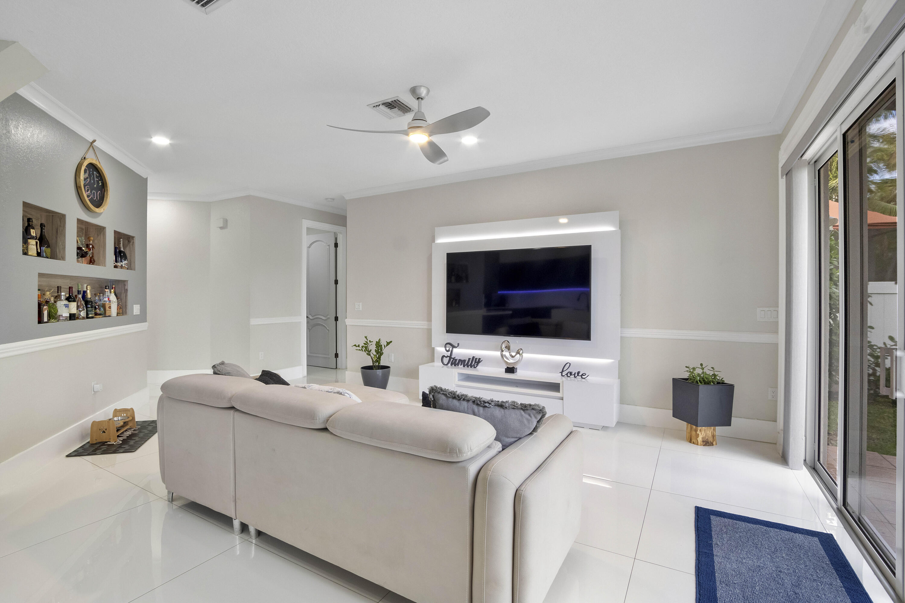 LAKEVIEW DRIVE SUBDIVISION - Residential