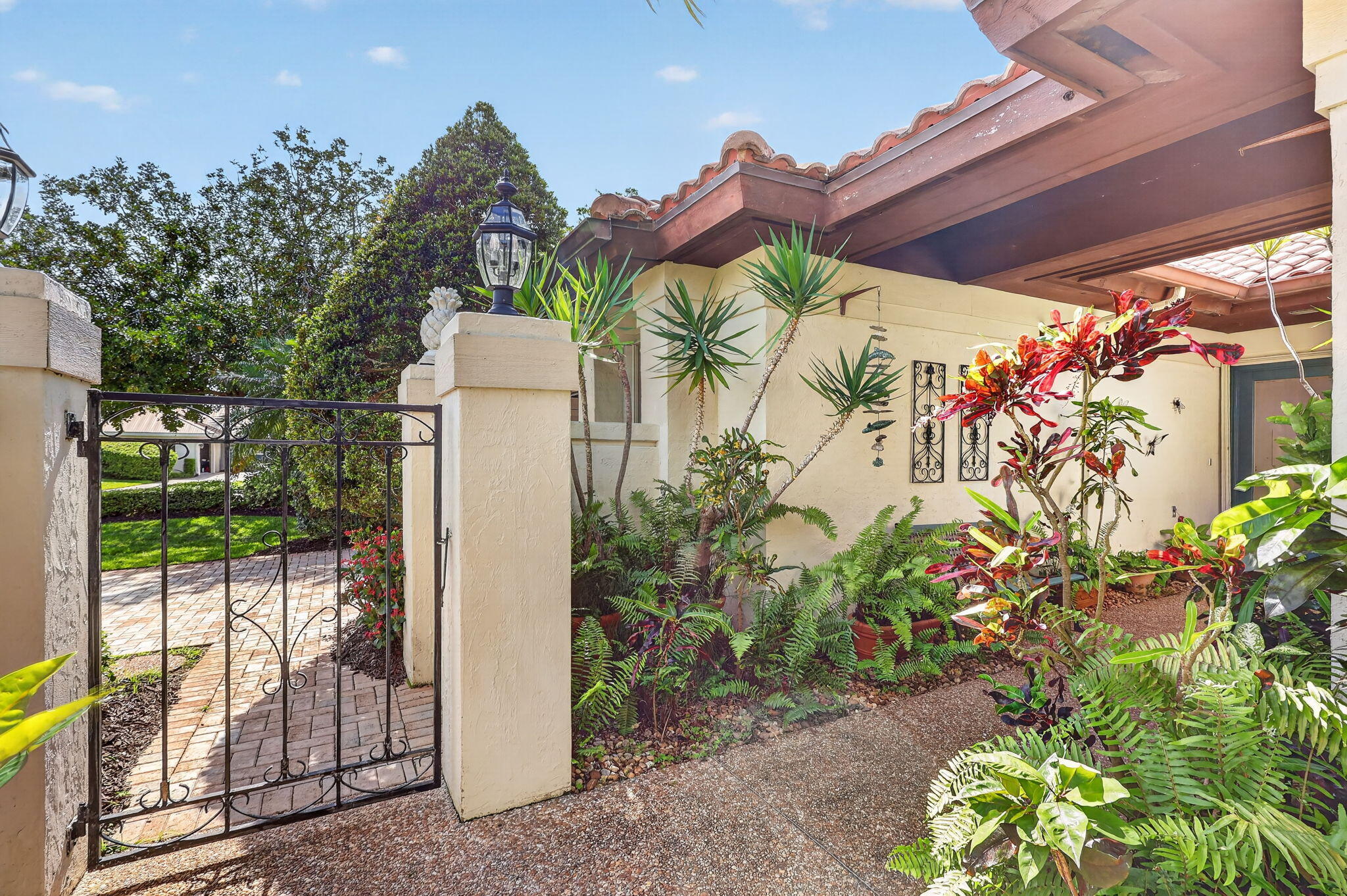 5422 SE Meredith Terrace