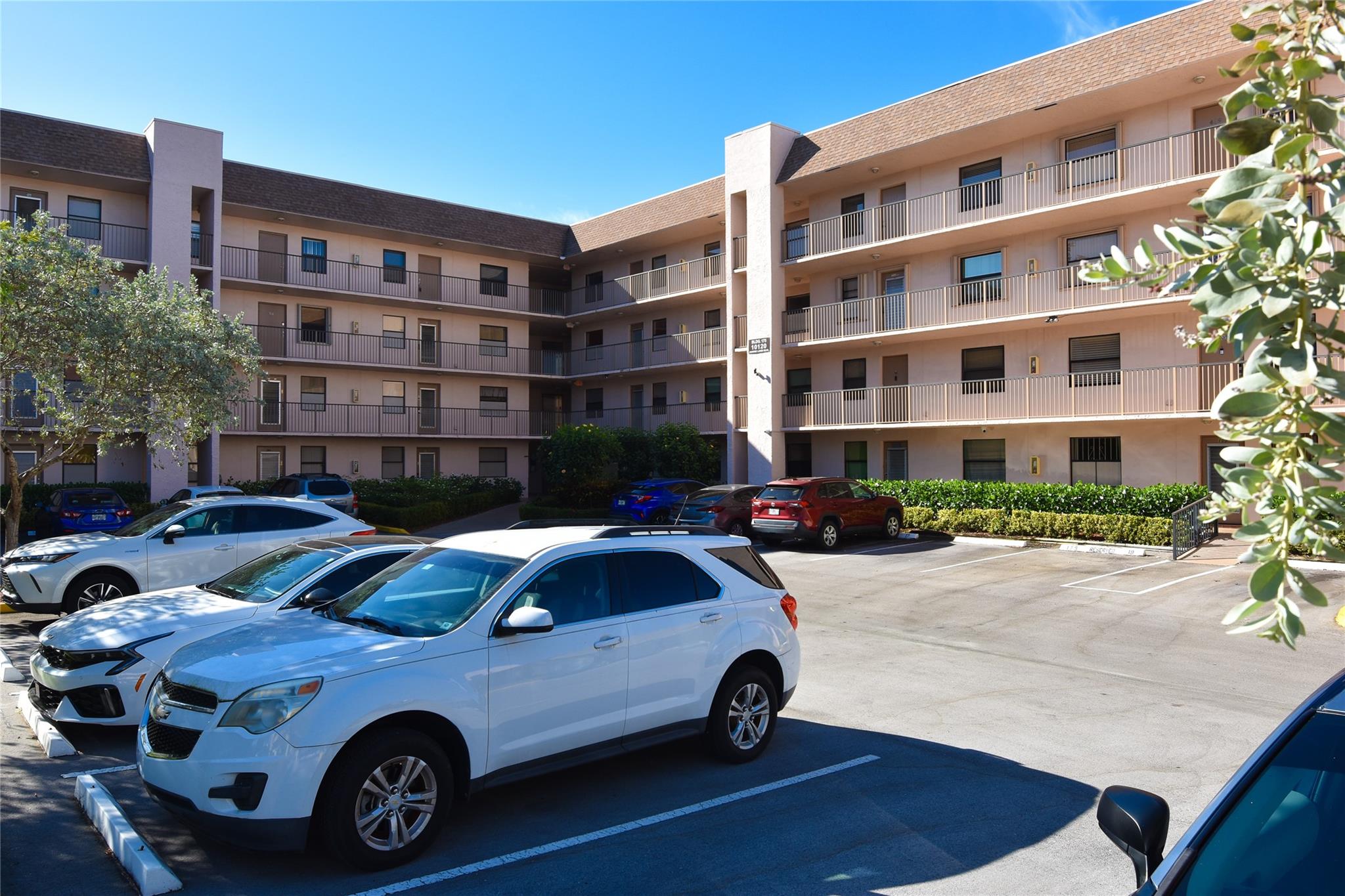 Sunrise Lakes Phase 4 - Residential
