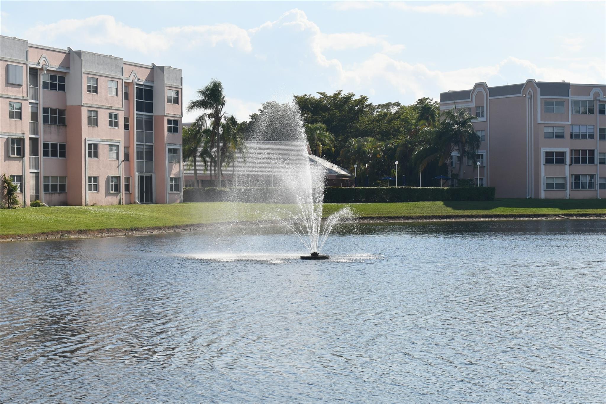 Sunrise Lakes Phase 4 - Residential