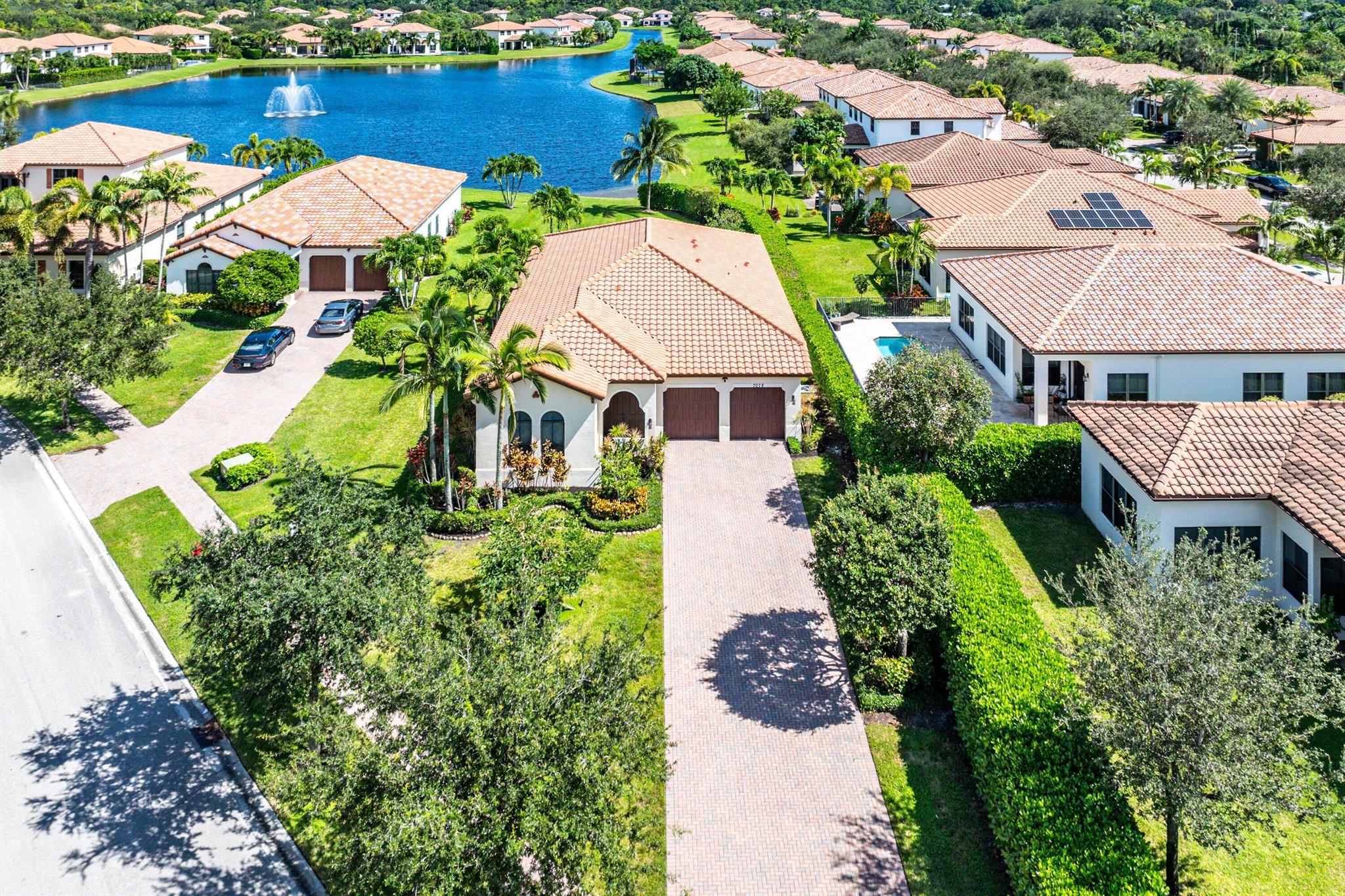 OSPREY OAKS - Residential