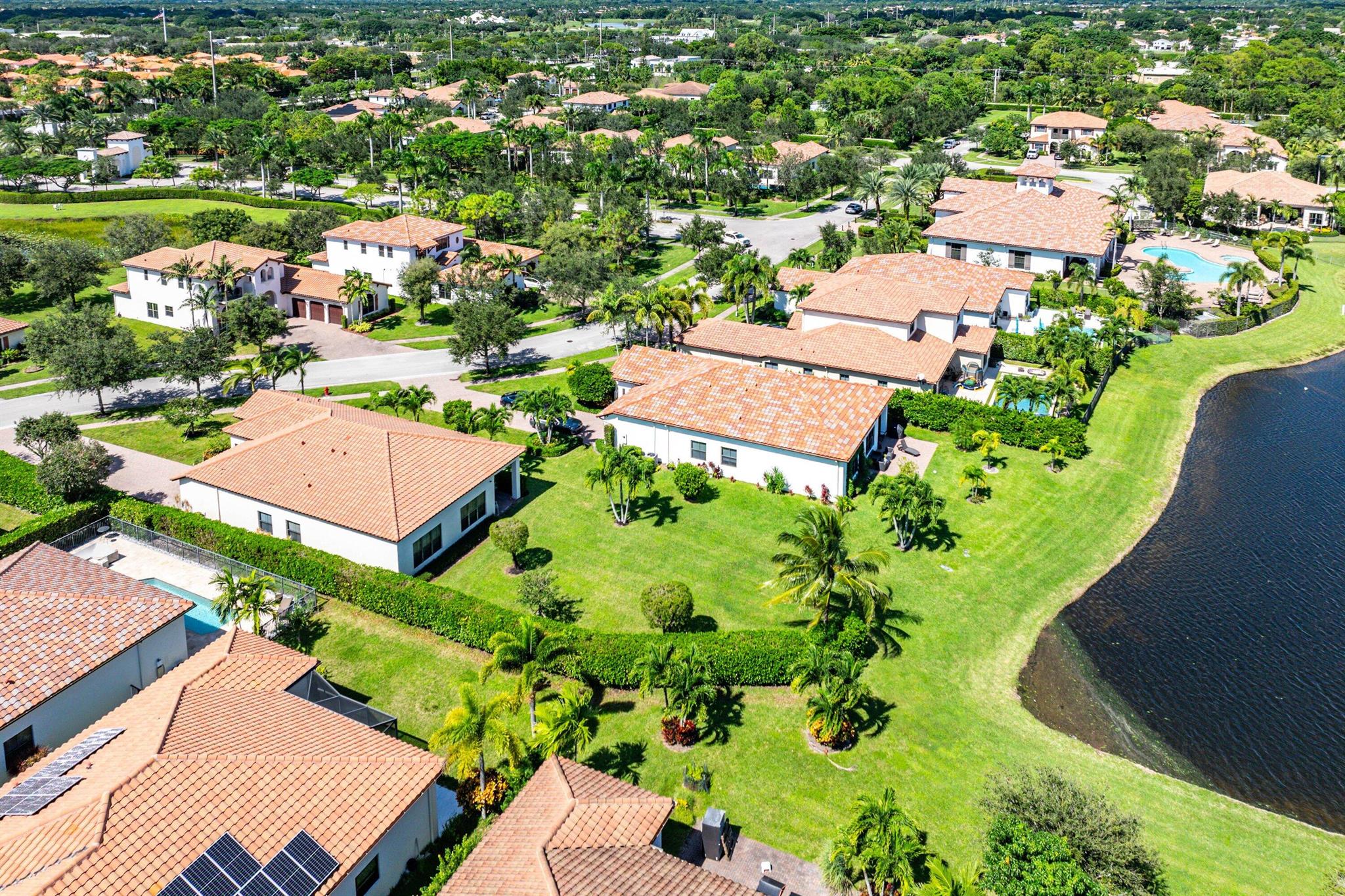 OSPREY OAKS - Residential