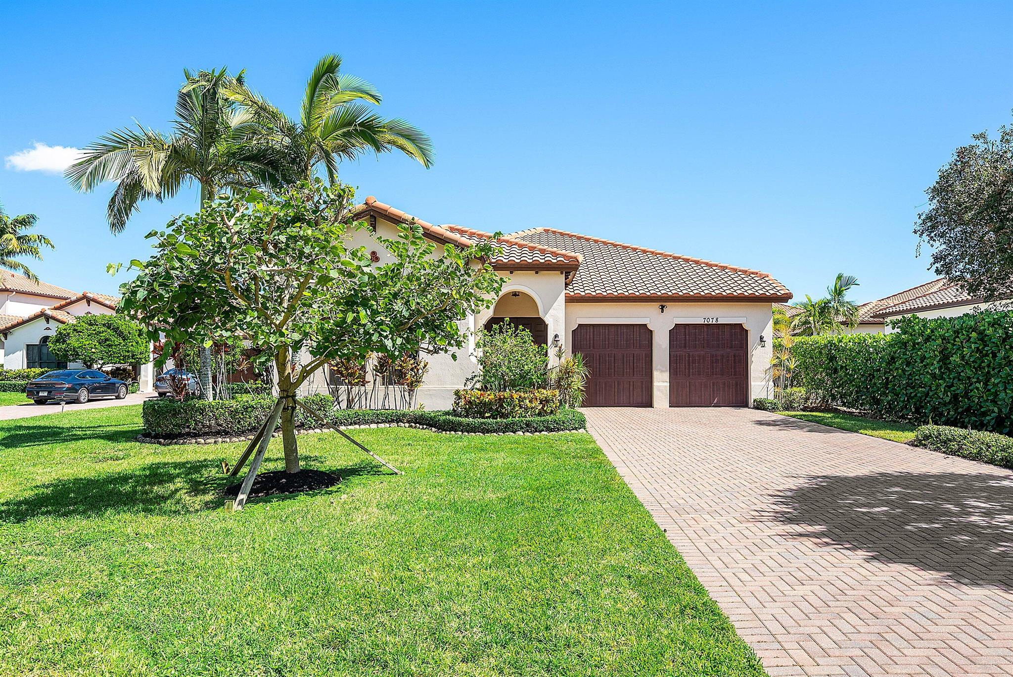 OSPREY OAKS - Residential