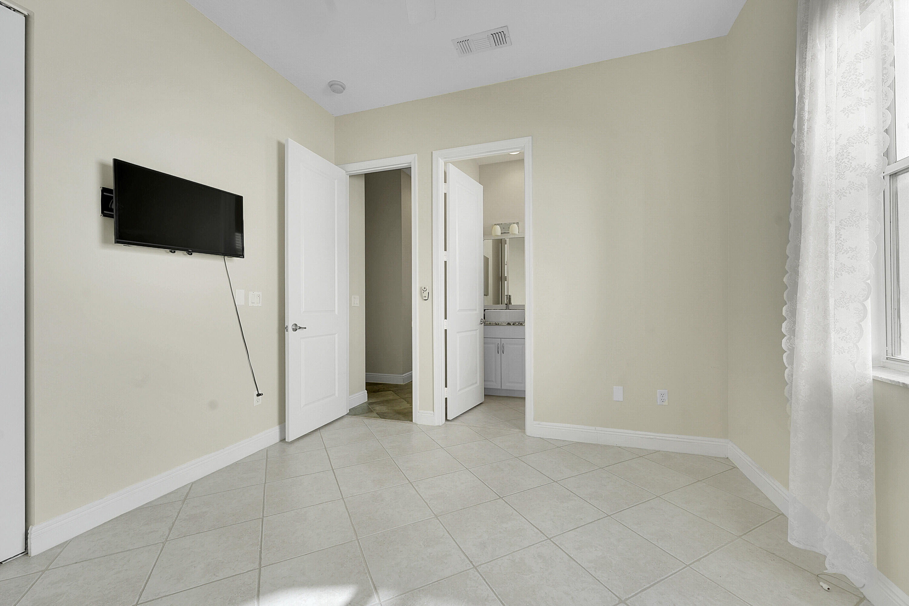 TRADITION PLAT NO 19 - Residential