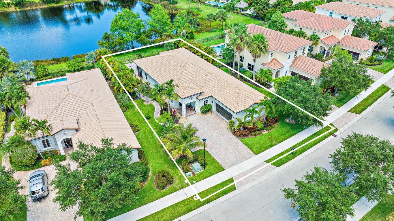 LOXAHATCHEE RESERVE NORTH - Residential Lease