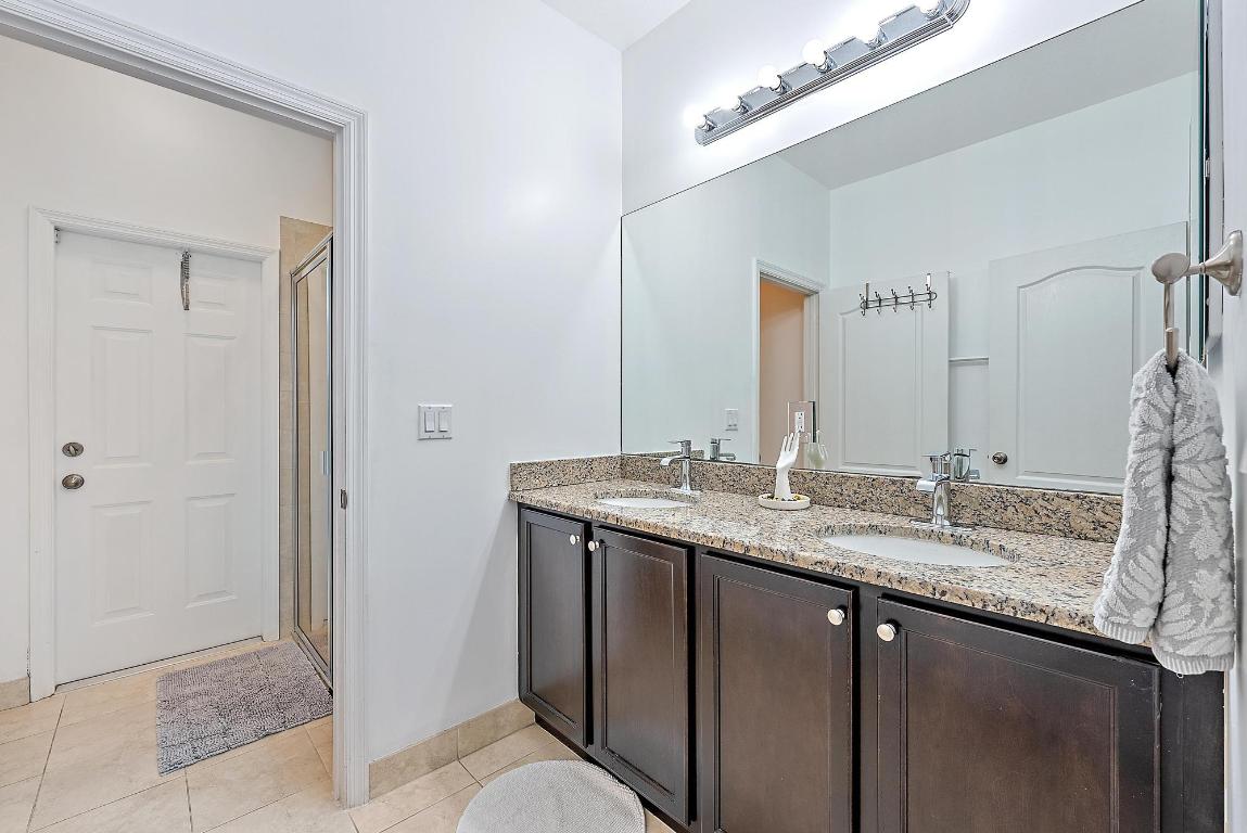 LOXAHATCHEE RESERVE NORTH - Residential Lease