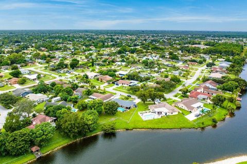 A home in Royal Palm Beach