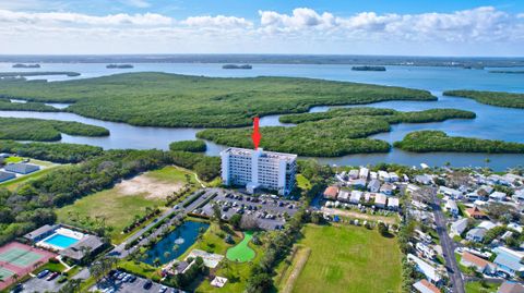 A home in Hutchinson Island