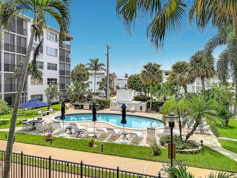 Tiny photo for 4117 Bougainvilla Drive #207, Lauderdale By The Sea, FL 33308 (MLS # B26040380)