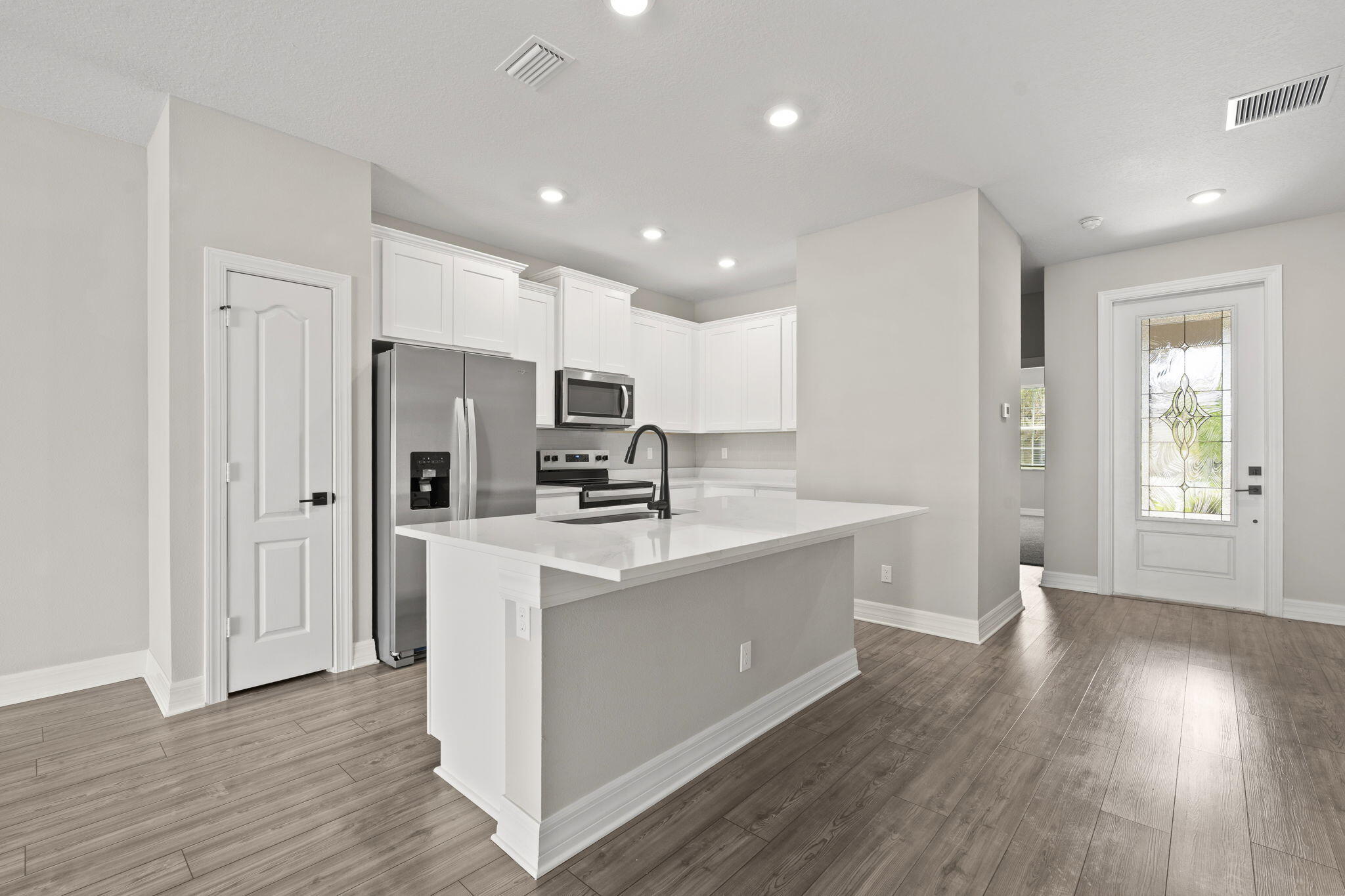 CELEBRATION POINTE - Residential
