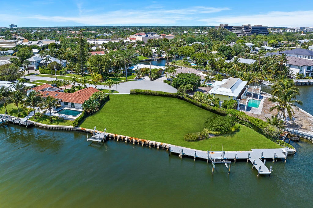 Photo of 1454 Point Way, North Palm Beach, FL 33408 (MLS # B26035265)
