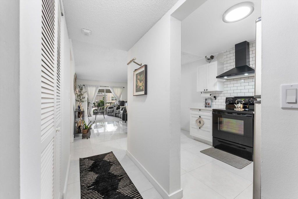 Photo of 7500 NW 30th Place #123, Sunrise, FL 33313 (MLS # R11132376)