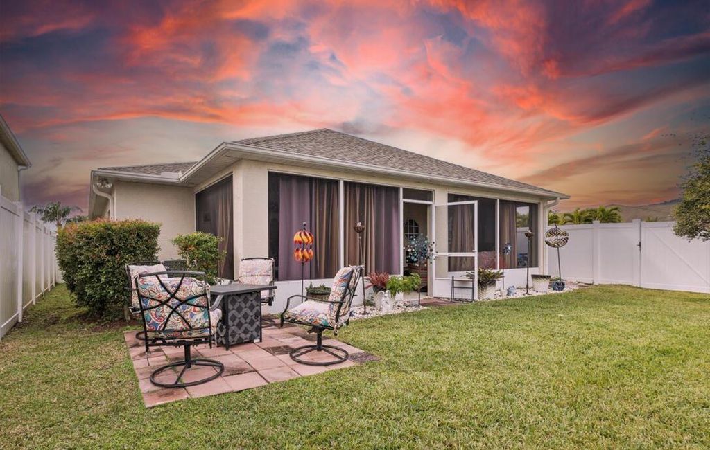 Photo of 101 Bellamy Trail, Sebastian, FL 32958 (MLS # R11054022)