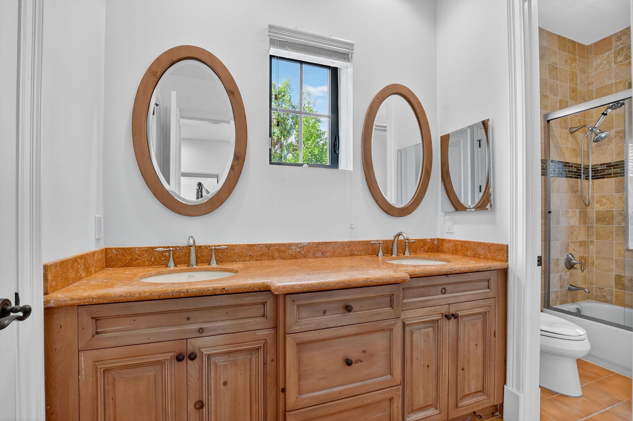 PARKLAND GOLF & COUNTRY C - Residential