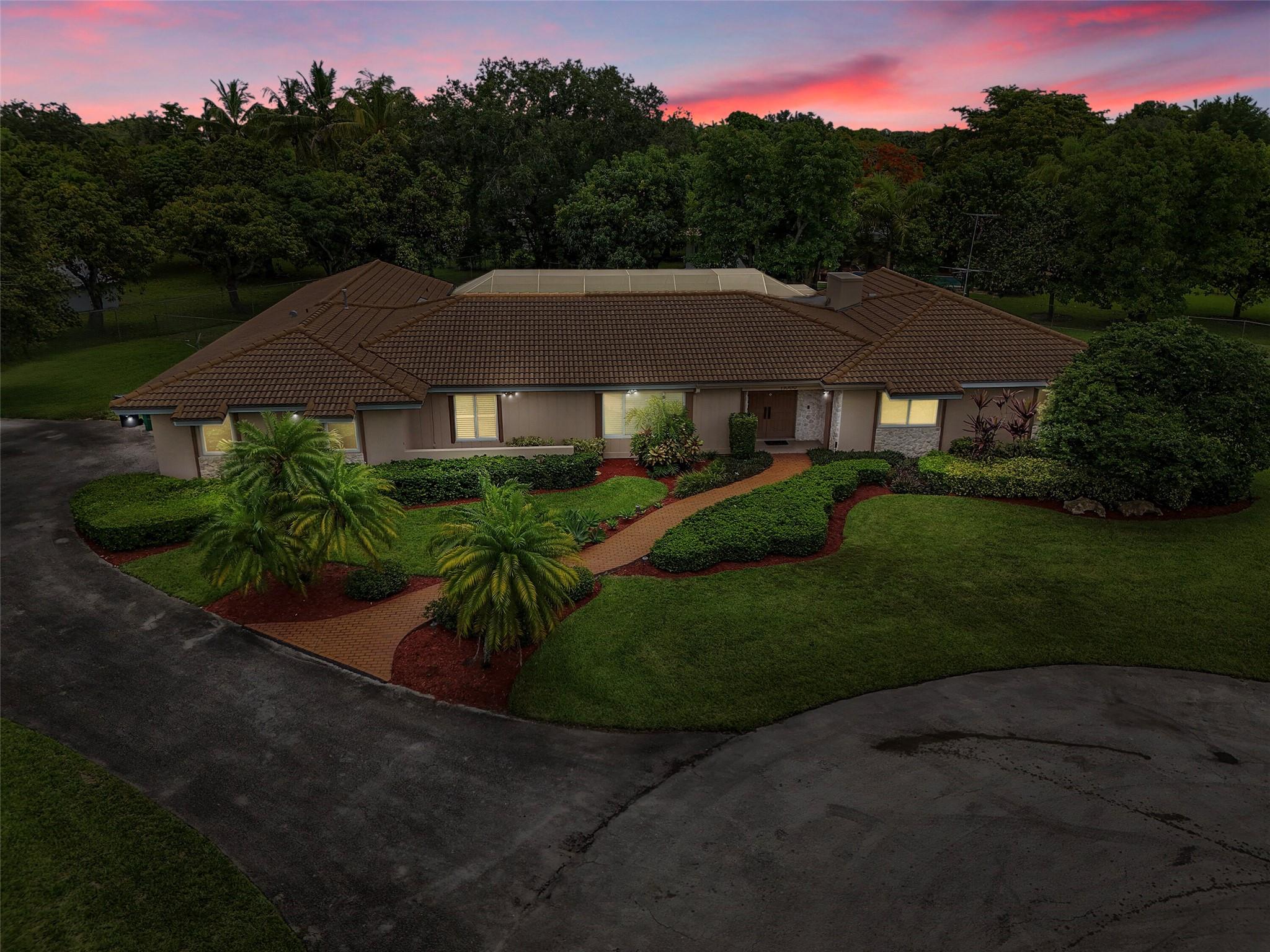 11000 SW 75th Ct