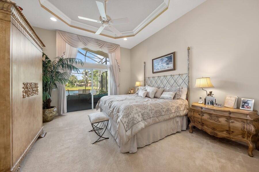 VALENCIA FALLS 7 - Residential