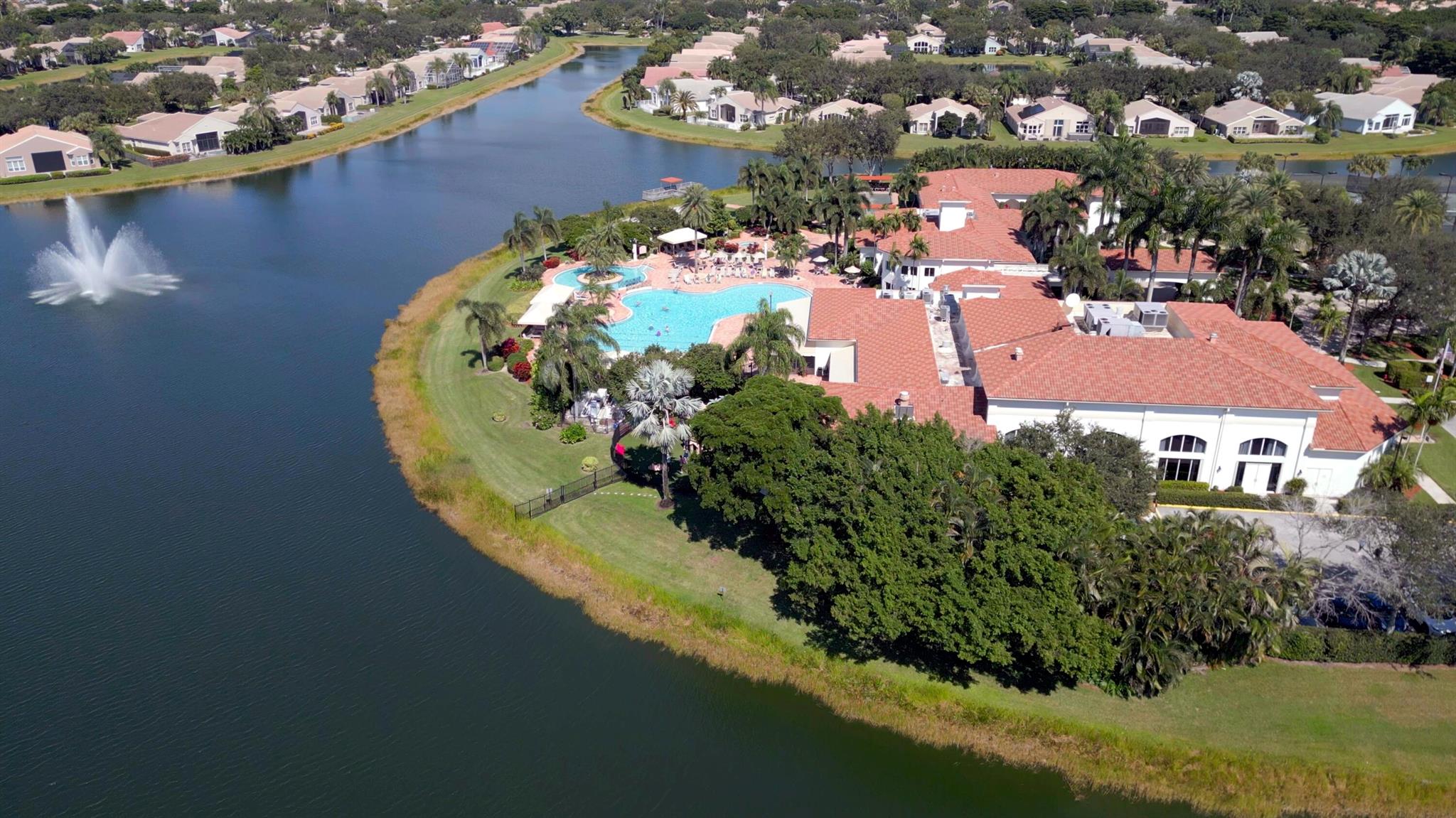 VALENCIA FALLS 7 - Residential