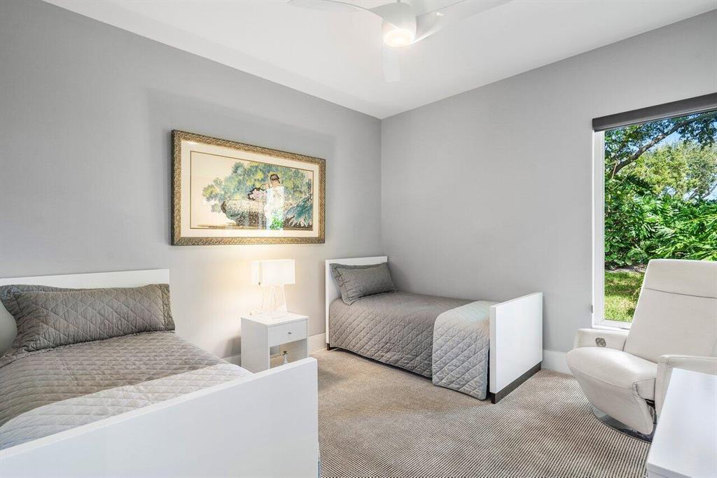 FRENCHMANS CREEK - Residential