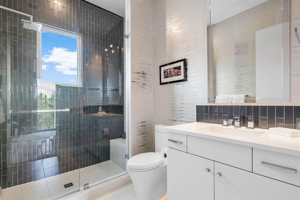 FRENCHMANS CREEK - Residential