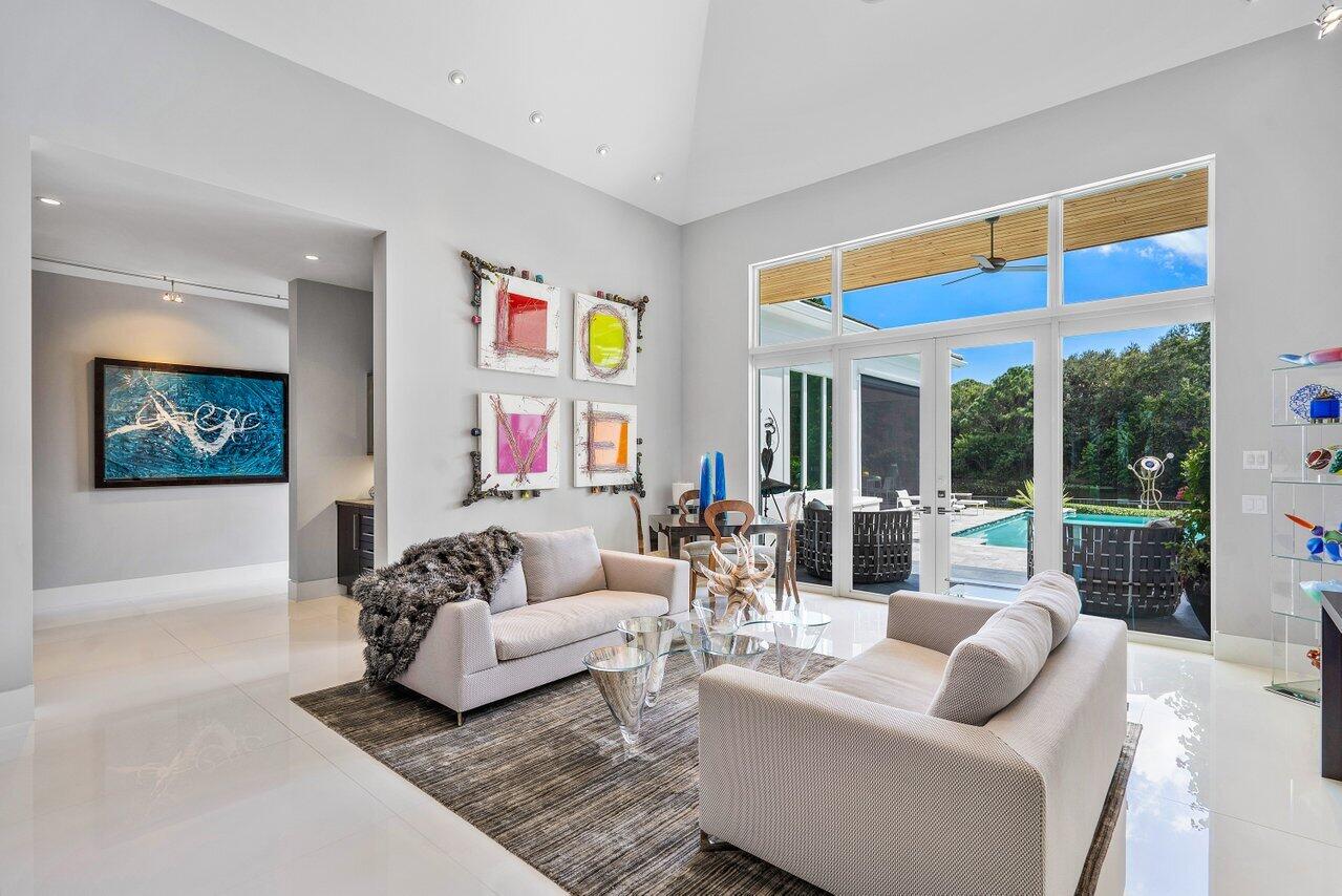 FRENCHMANS CREEK - Residential