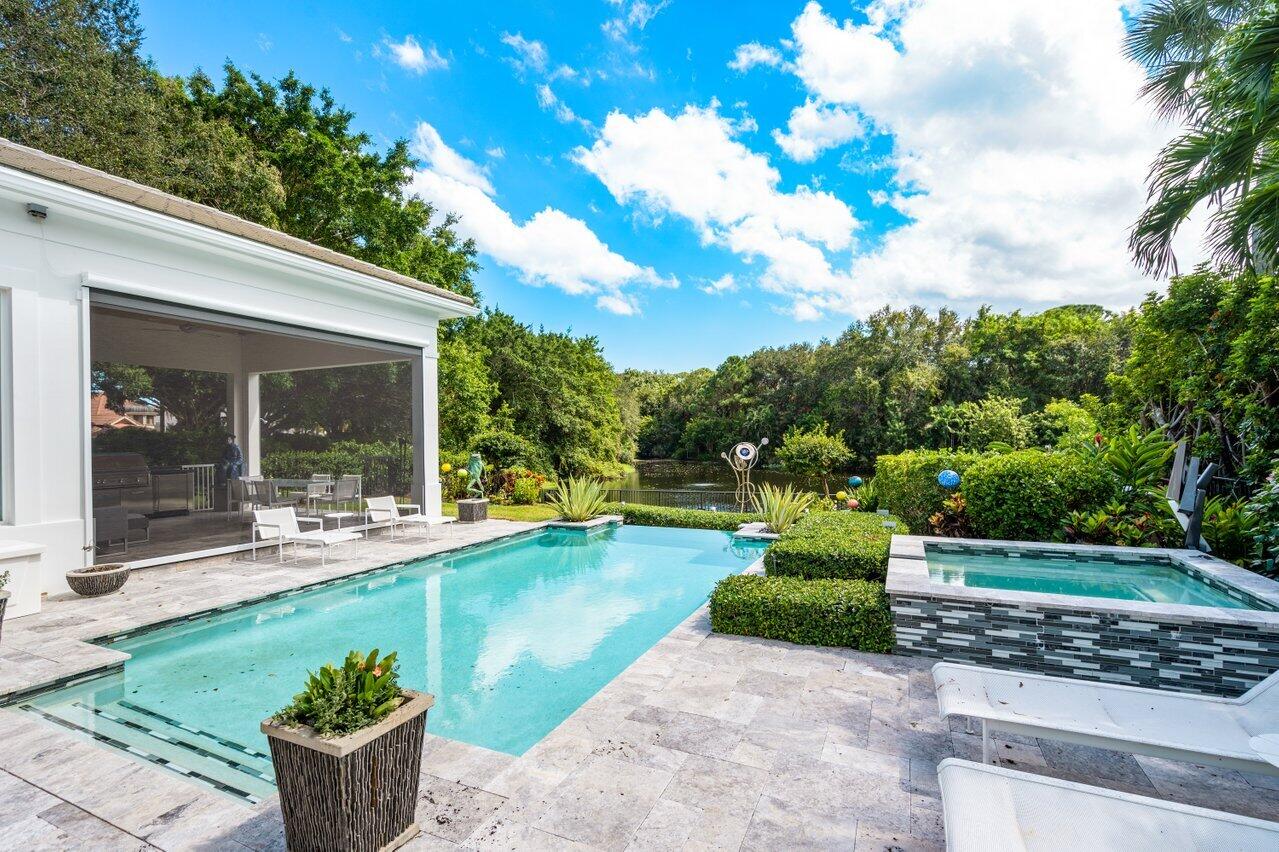 FRENCHMANS CREEK - Residential