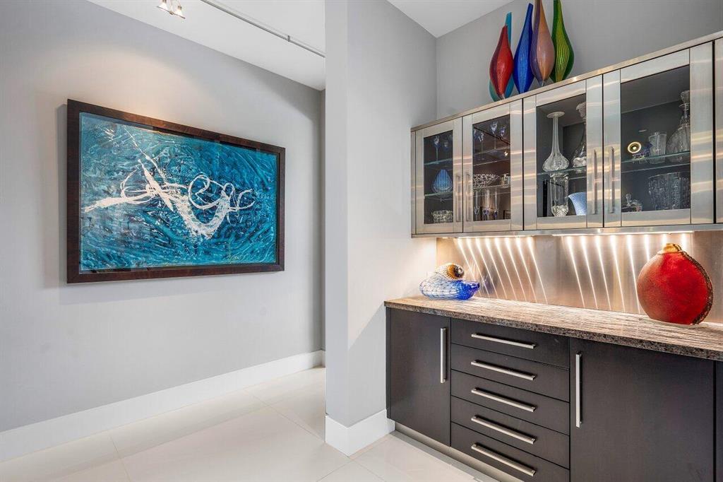 FRENCHMANS CREEK - Residential