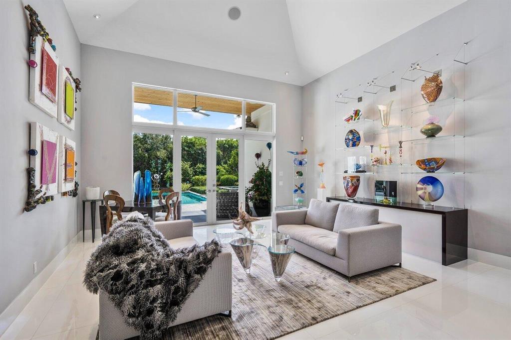 FRENCHMANS CREEK - Residential