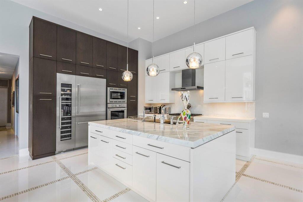 FRENCHMANS CREEK - Residential