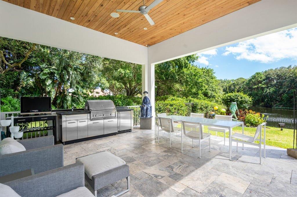 FRENCHMANS CREEK - Residential