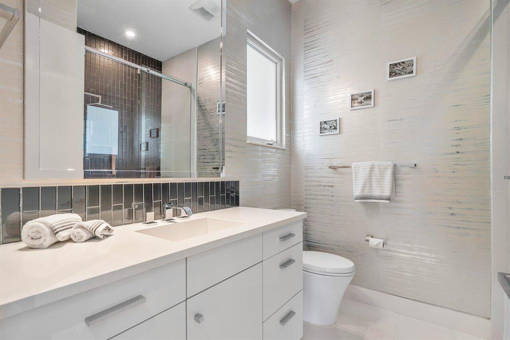 FRENCHMANS CREEK - Residential