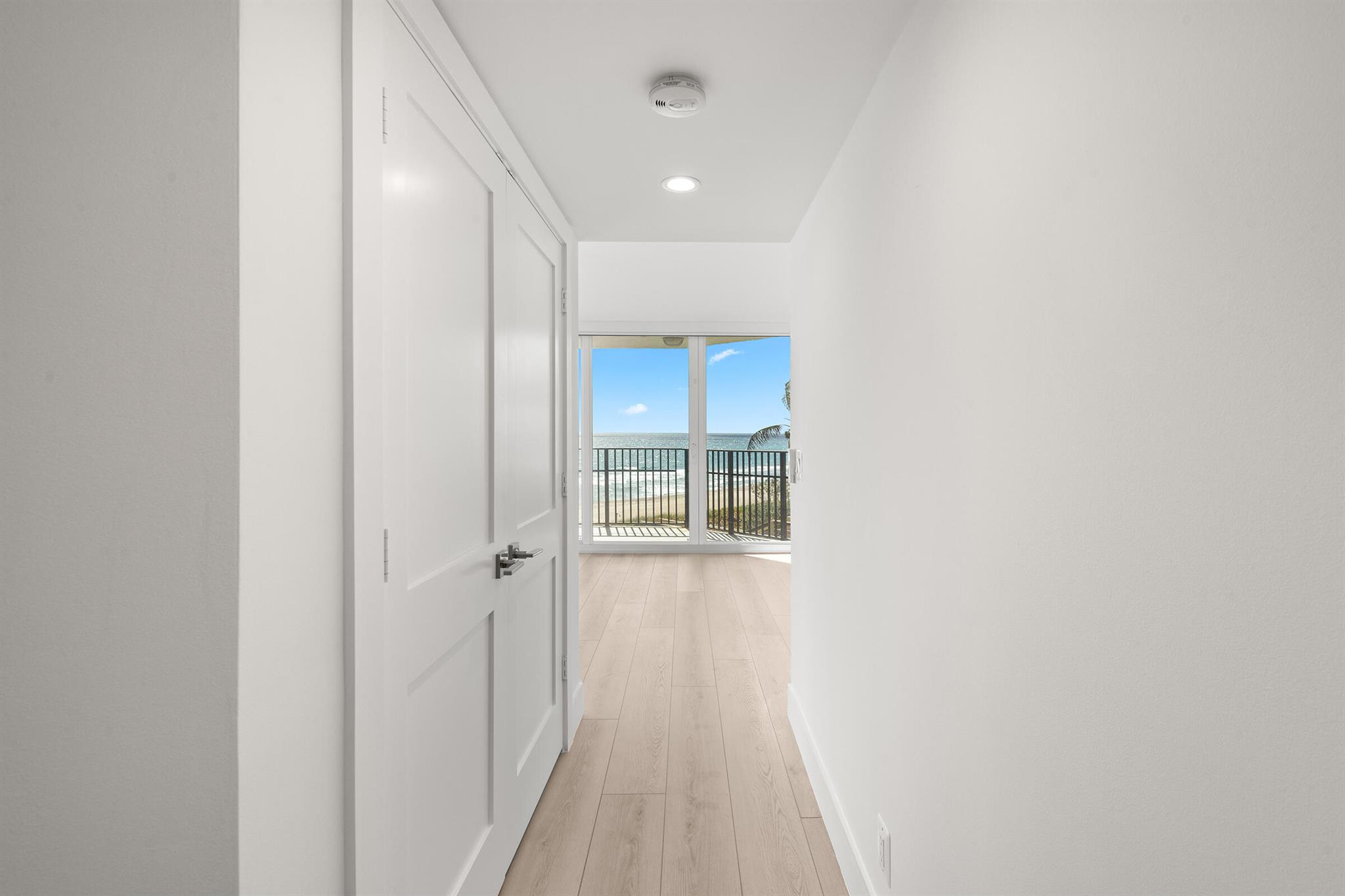 TOWNHOUSES OF HIGHLAND BE - Residential