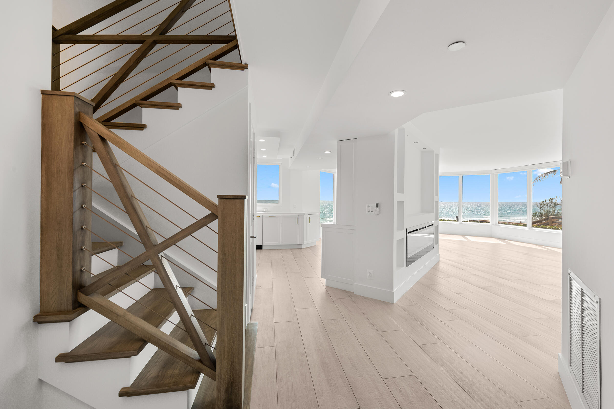 2575 S Ocean Boulevard 102s