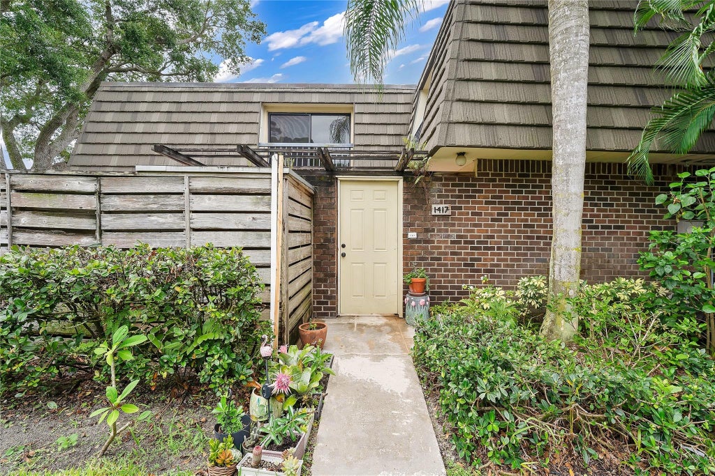 Photo of 1417 14th Terrace #1417, Palm Beach Gardens, FL 33418 (MLS # F10451100)