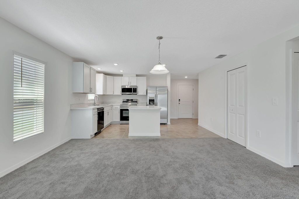 Photo of 6601 Deland Avenue, Fort Pierce, FL 34951 (MLS # R11085560)