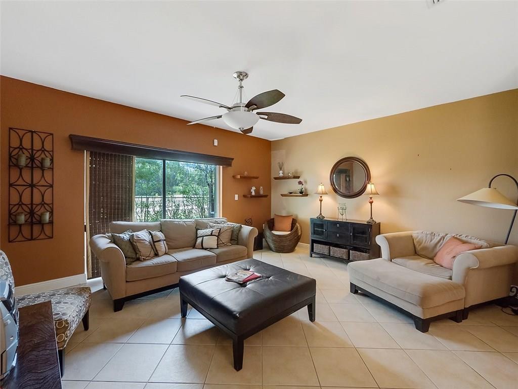 Las Terrazas - Residential