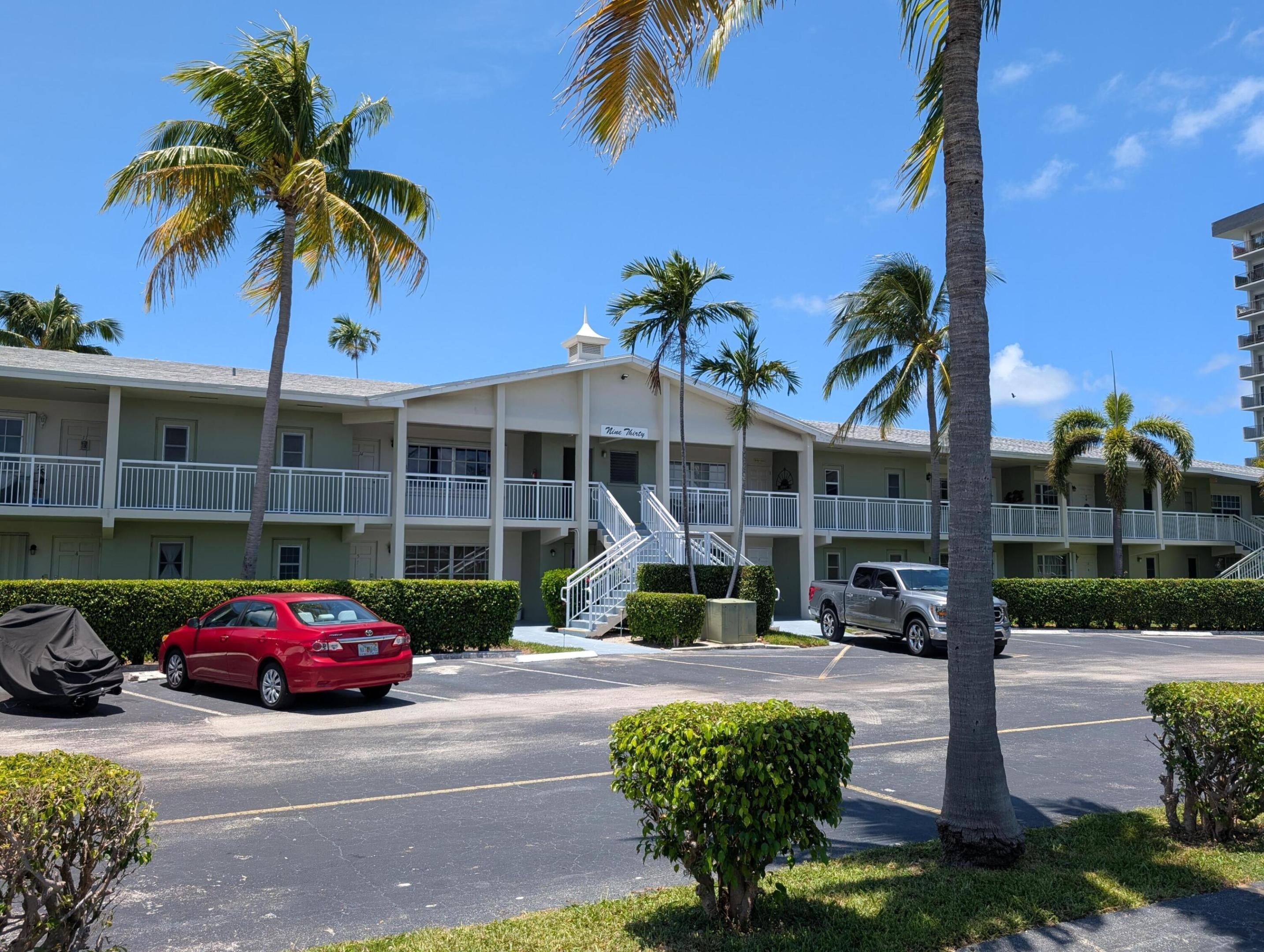 930 SE 9th Avenue 11