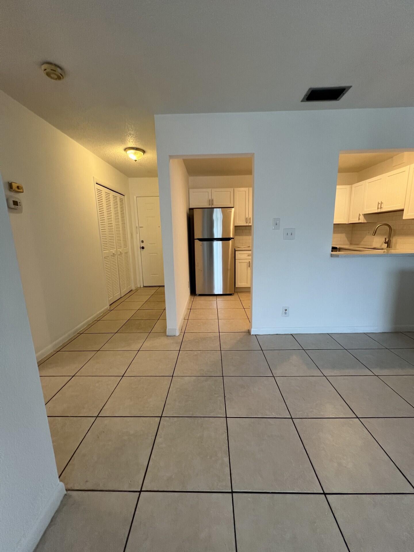 RAMBLEWOOD EAST CONDO - Residential Lease