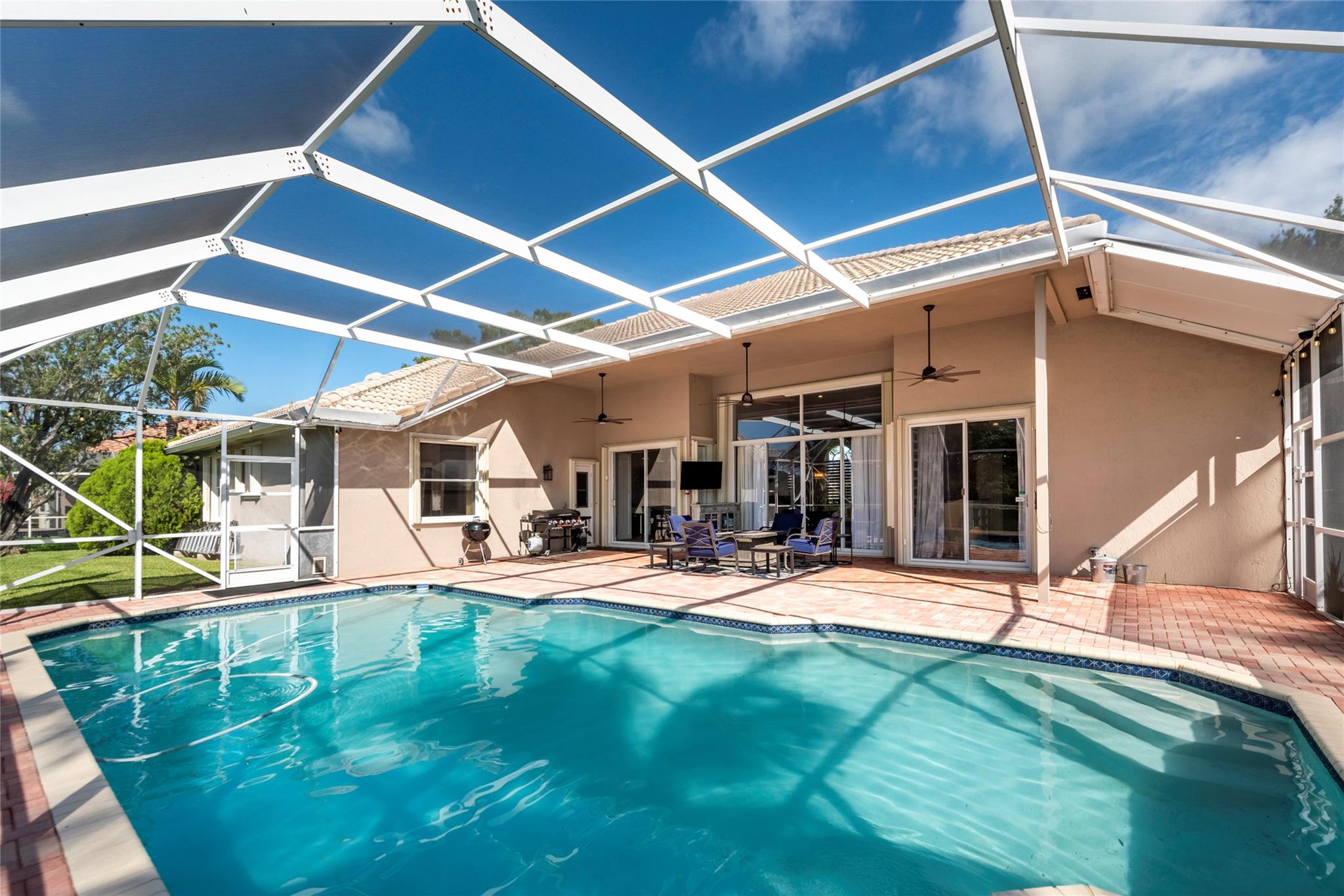 Estates Of Stirling Lake - Residential