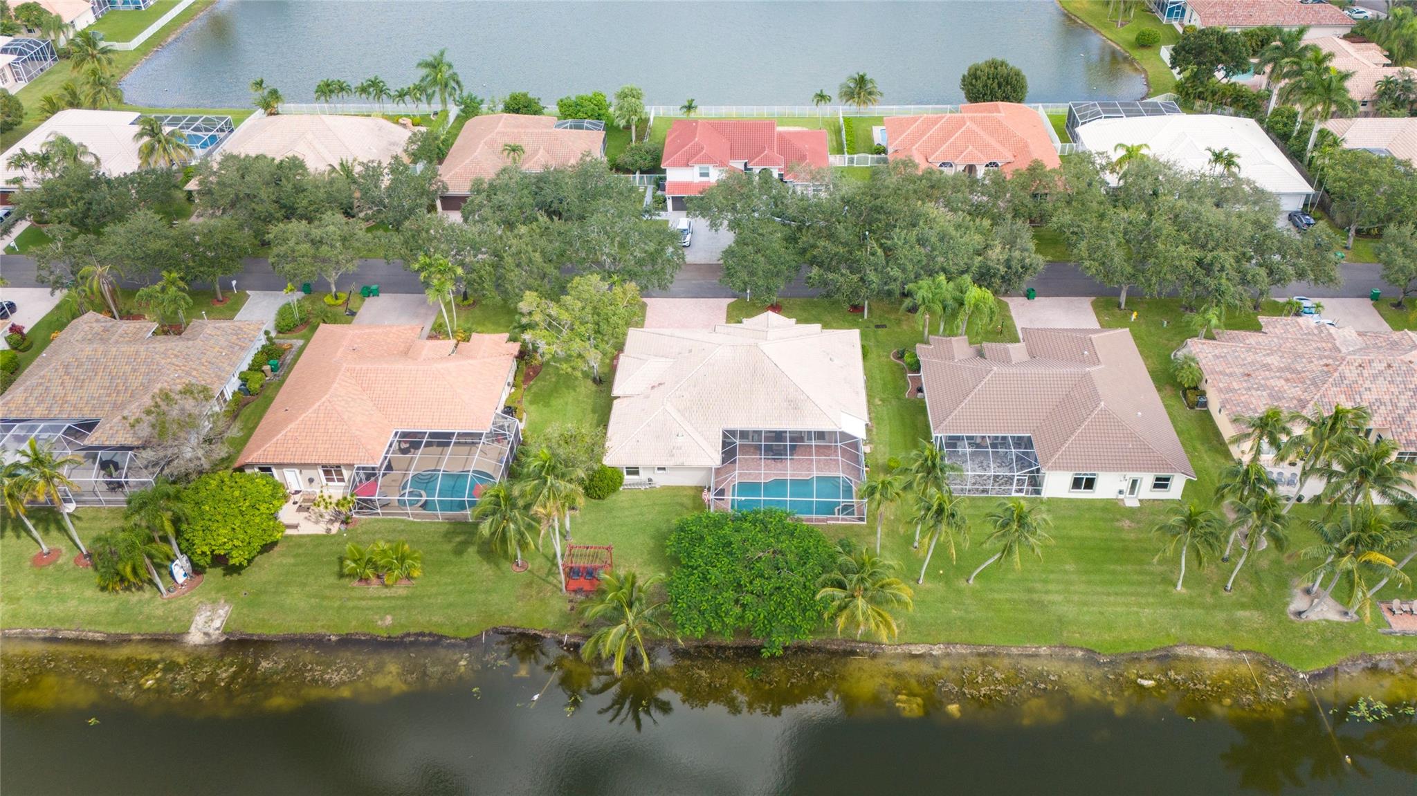 Estates Of Stirling Lake - Residential