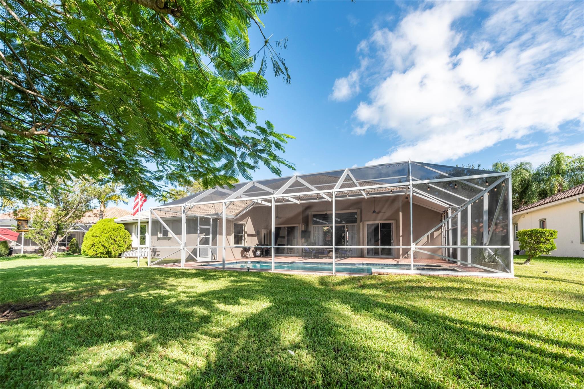 Estates Of Stirling Lake - Residential
