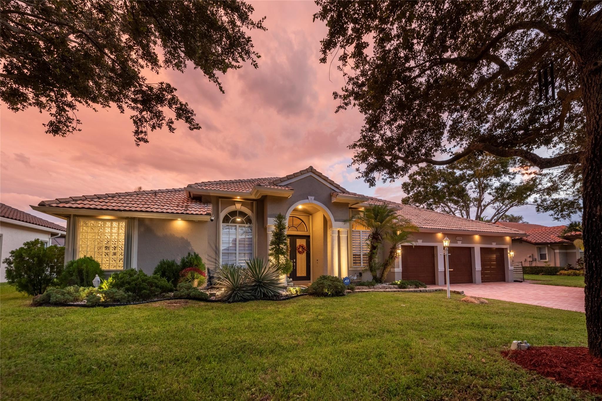 Estates Of Stirling Lake - Residential