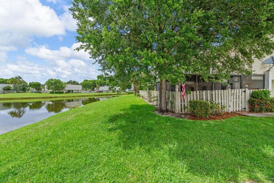 1608 Shaker Circle Circle