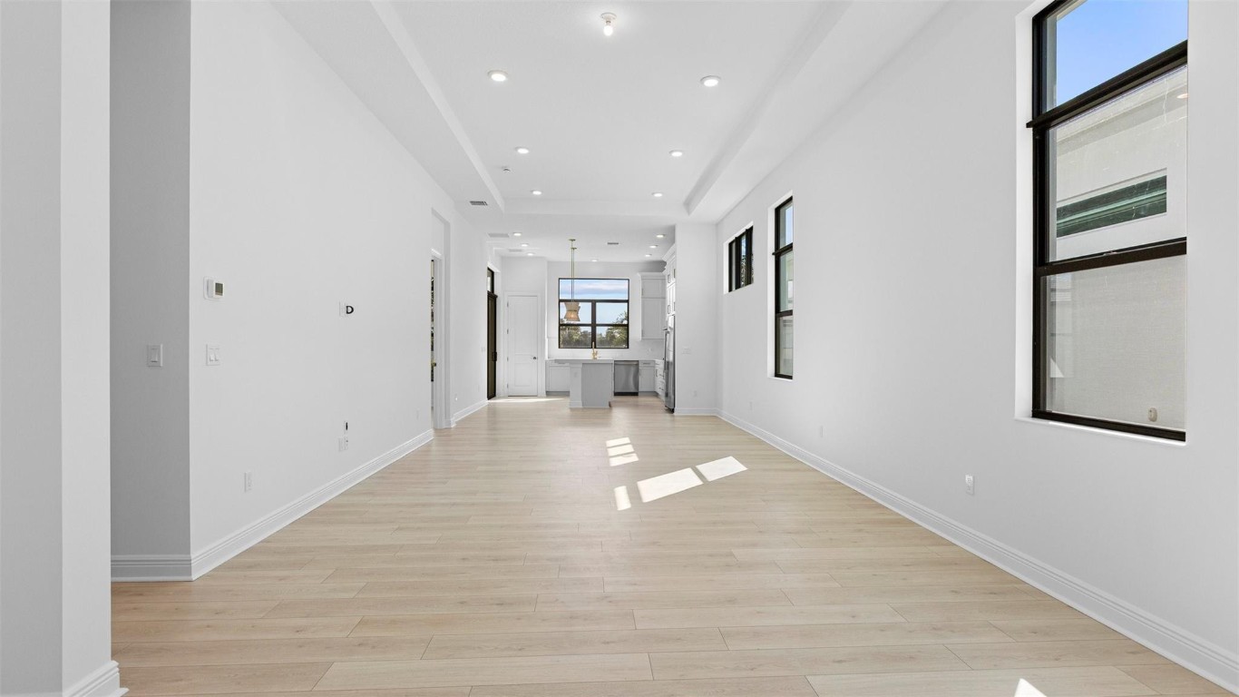 CRESSWIND PALM BEACH - Residential