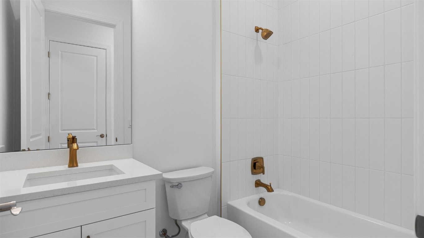 CRESSWIND PALM BEACH - Residential